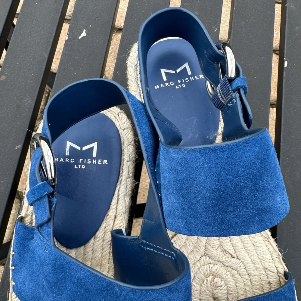 Marc Fisher LTD blue espadrilles Phoebe 2 sandals suede upper buckle size 10 EUC